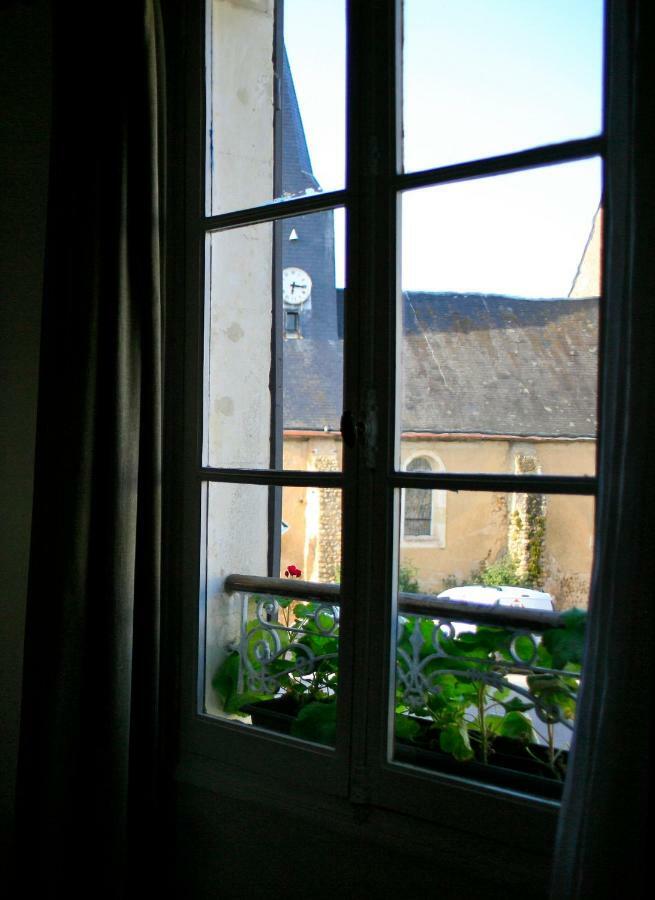 Le Chaton Rouge Saint-Pierre-du-Lorouer ภายนอก รูปภาพ